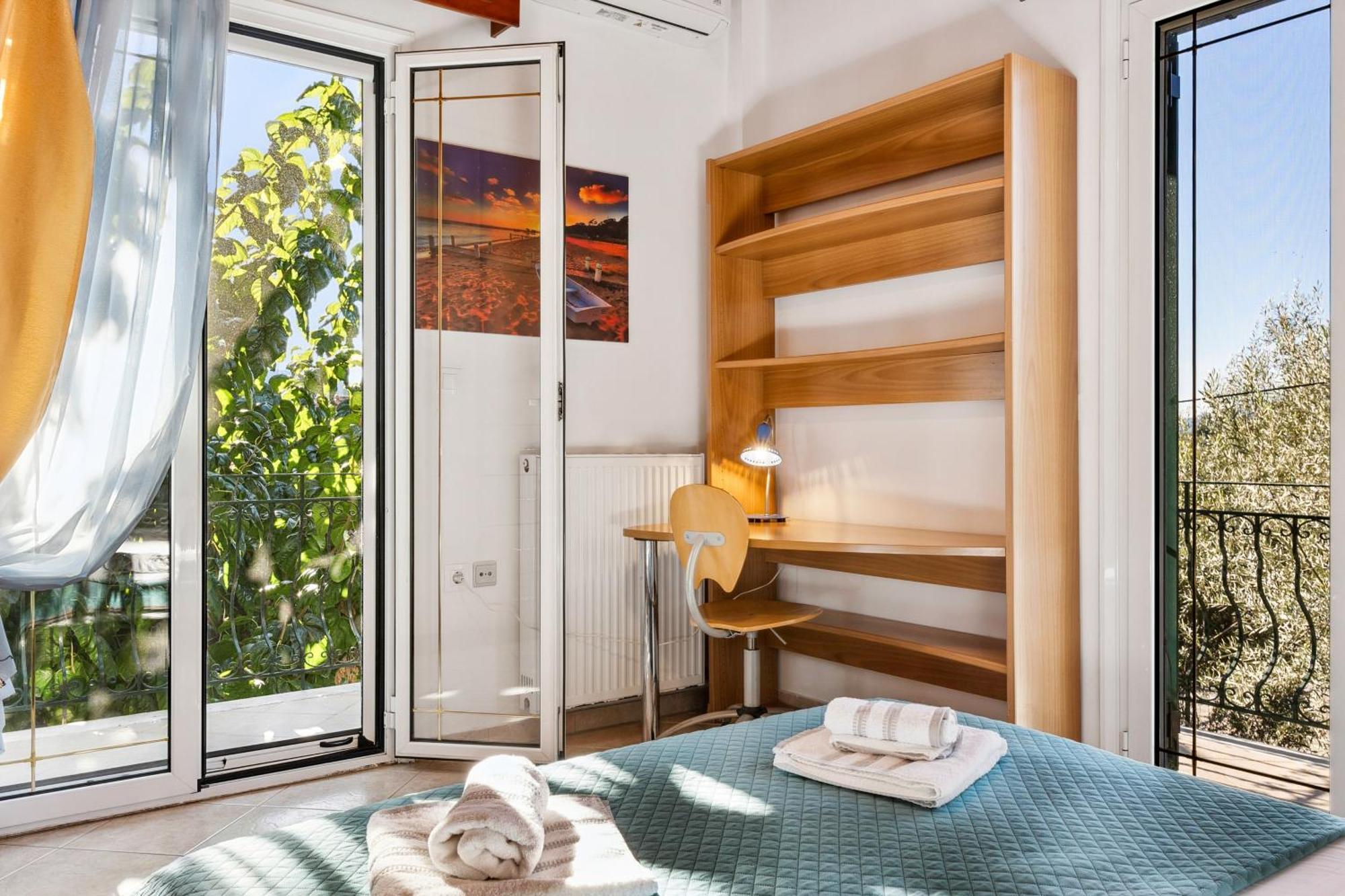Verani Residence Parking Balcony Playground Sívros エクステリア 写真